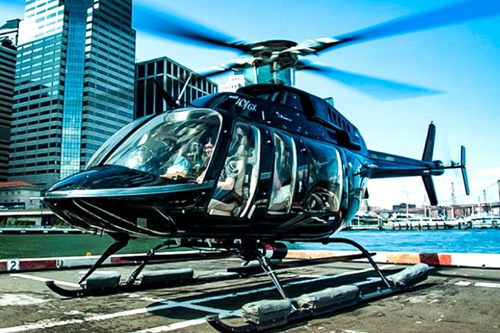 Private VIP-Hubschraubertour durch New York und Luxus-SUV