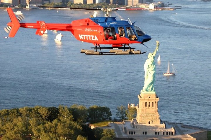 Manhattan Sky Tour: New York &#8211; Hubschrauberrundflug