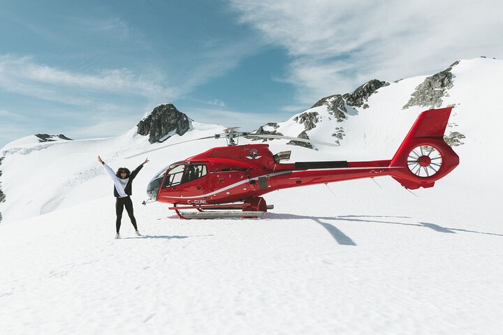 Tour privato in elicottero Whistler + sbarco in montagna