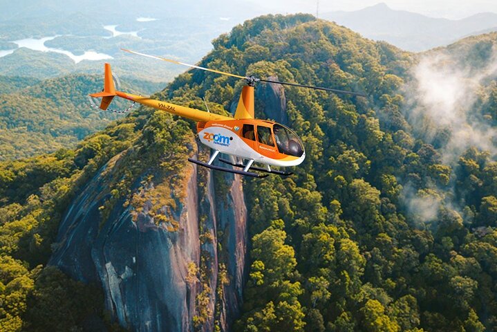 Beyond the Range &#8211; 30 minute Rainforest Scenic Flight