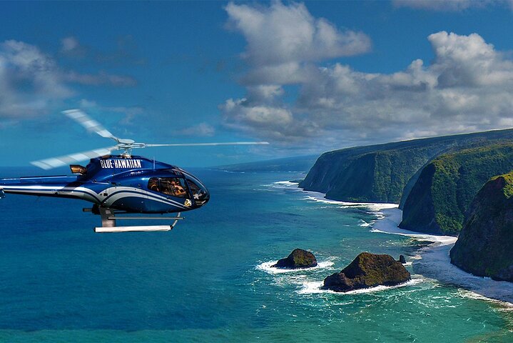 Waterfalls &#038; Valleys Helicopter Tour
