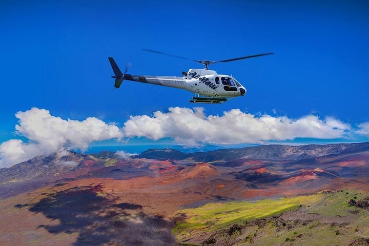 Vol en hélicoptère à Maui : survol de l&rsquo;île complète