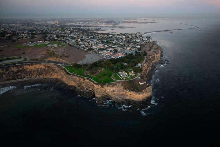 Tour privé en hélicoptère au-dessus du littoral de Los Angeles au départ de Long Beach