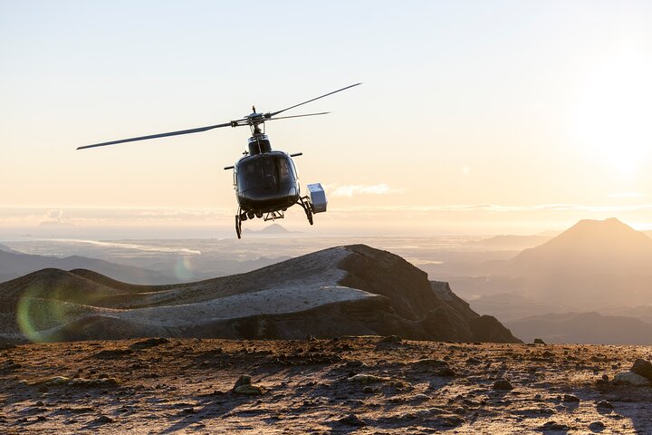 Hubschrauberrundflug Mt. Tarawera mit Landung auf dem Vulkan