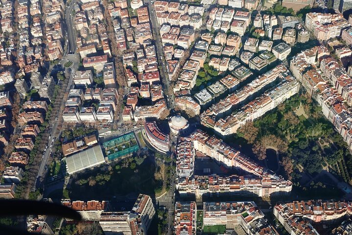 Panoramaausflug in der Luft in Barcelona